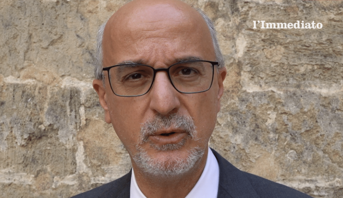 Vacunas, Lopalco relanza: "Una ley para fortalecer la cobertura en adolescentes y jóvenes"