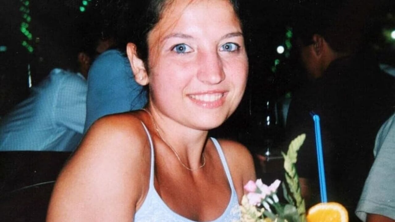 Potwierdzono morderstwo Garlasco: wymaz z jamy ustnej Chiary Poggi wykazał DNA pochodzące od „Nieznanej 3”.