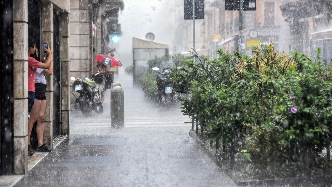 Storm, wind and hail alert in Milan: parks closed for Sunday 6 July