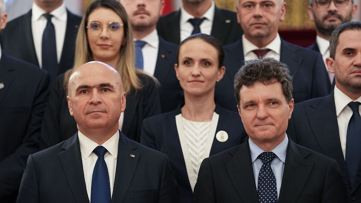 UE naciska na surowe oszczędności: parlament Rumunii potwierdza proeuropejski rząd