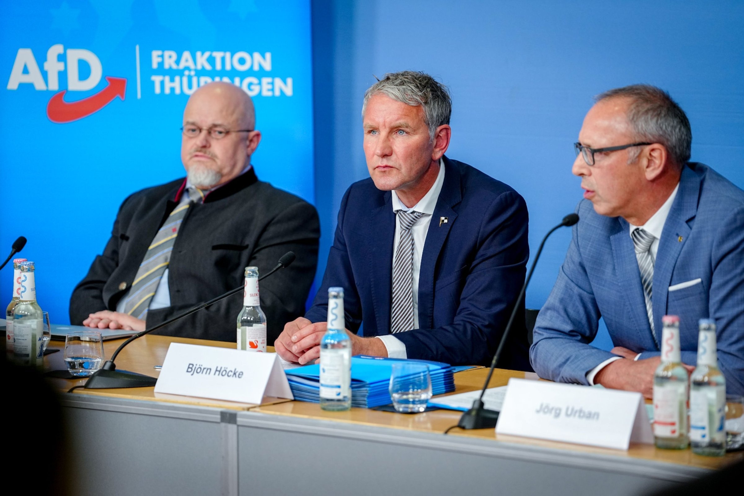 Debate sobre a proibição da AfD | A exclusão da AfD do financiamento do partido não encurta a proibição