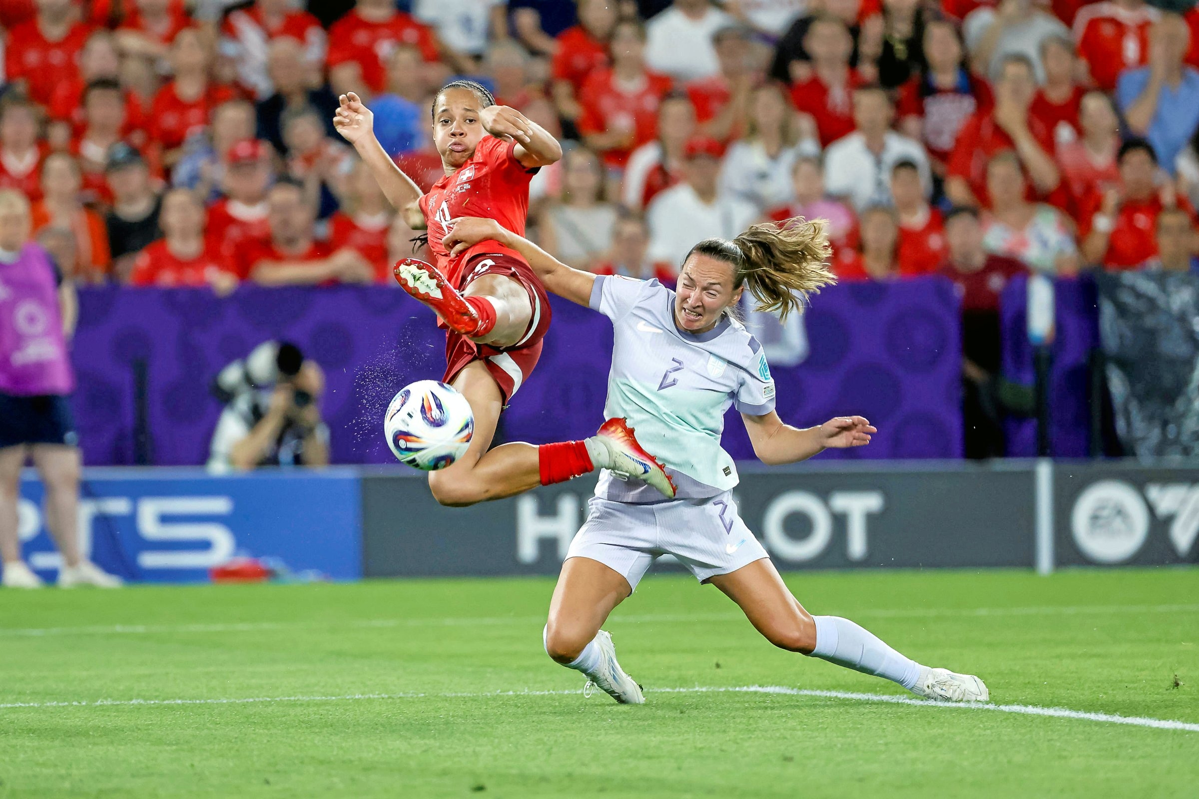 Kadınlar Avrupa Futbol Şampiyonası | Bern'den Zürih'e: Çelişkilerle dolu bir ülkeyi ziyaret etmek