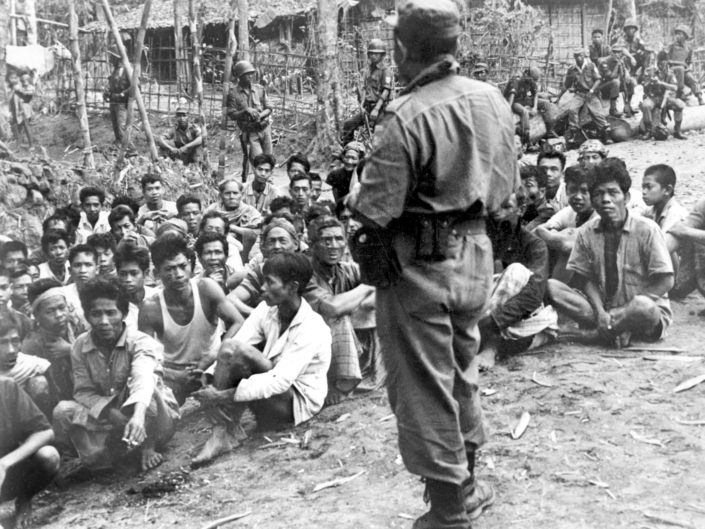 Antykolonializm | Pożar Reichstagu w Indonezji