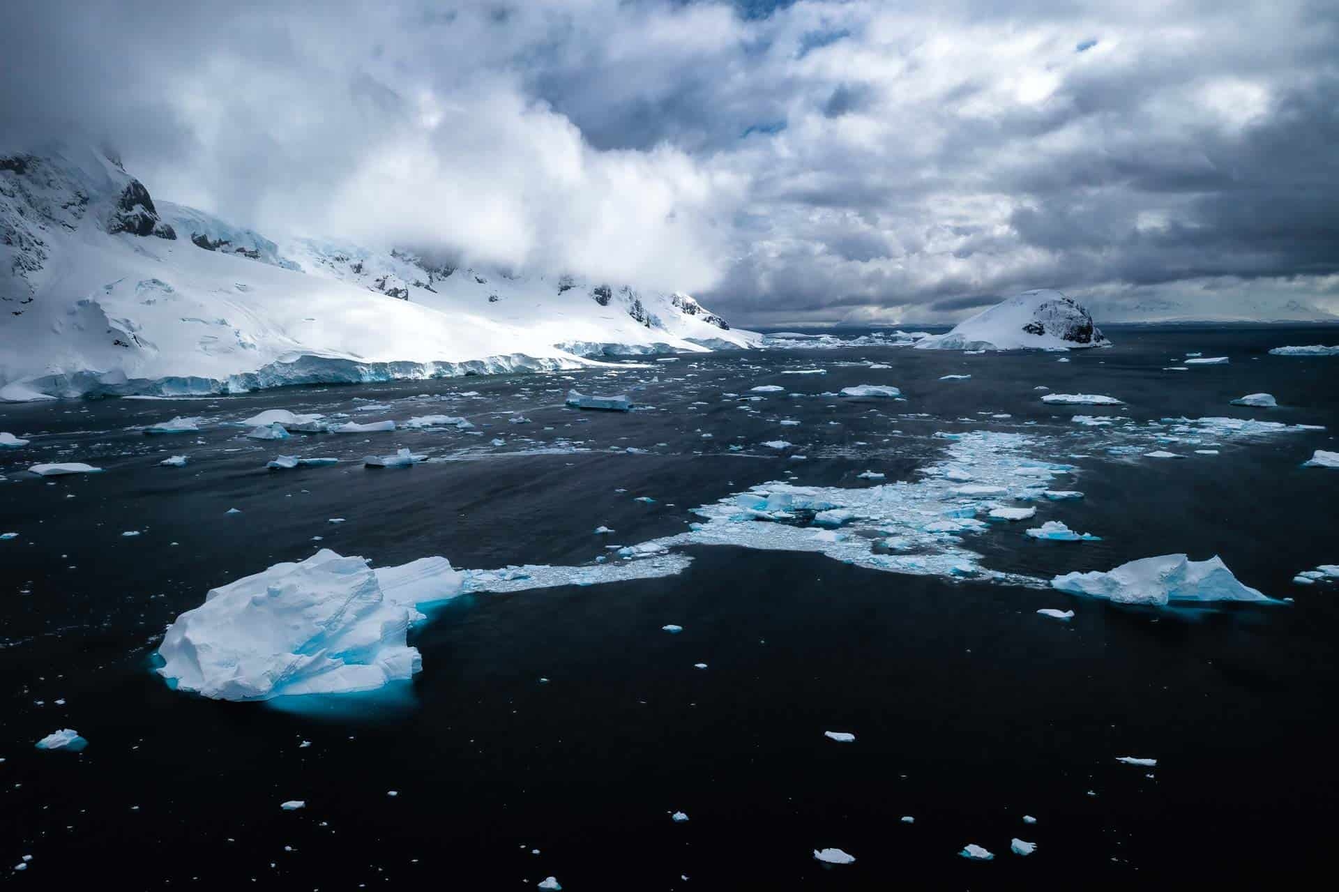 The Best Time To Visit Antarctica – Month By Month Breakdown