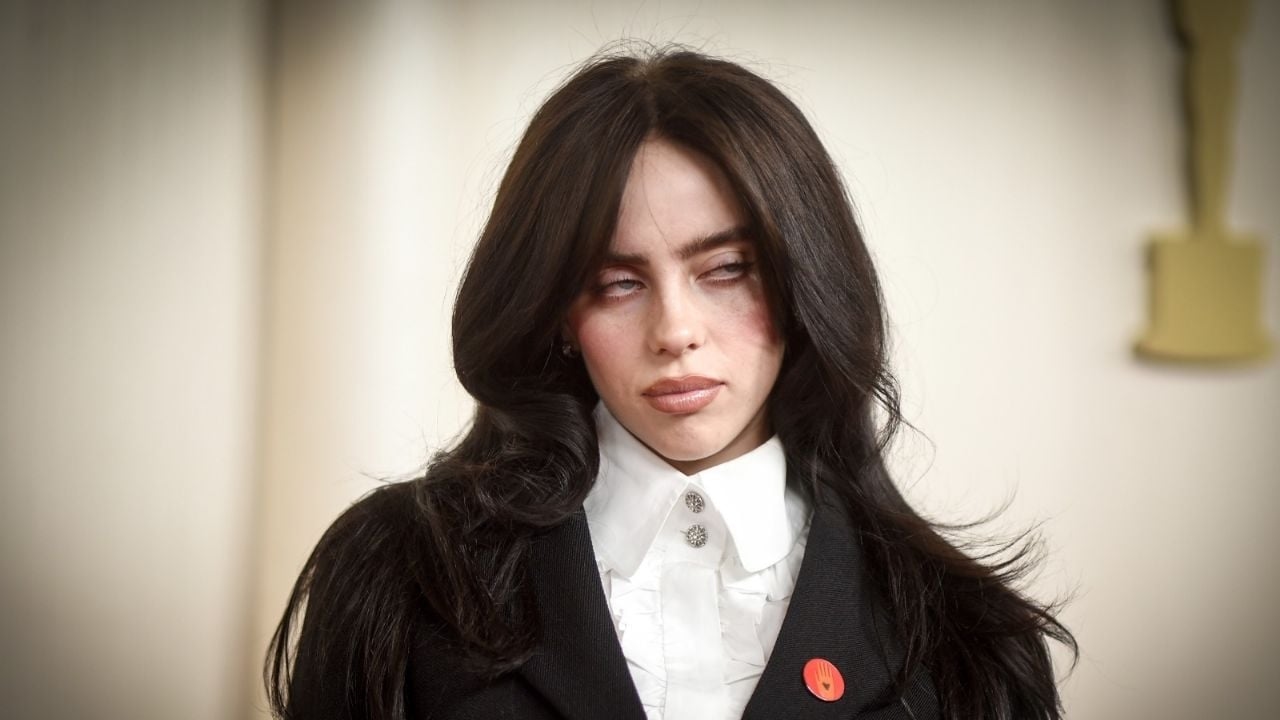 Billie Eilish ringrazia anche Sheinbaum per l'aiuto fornito dal Messico durante l'alluvione in Texas.