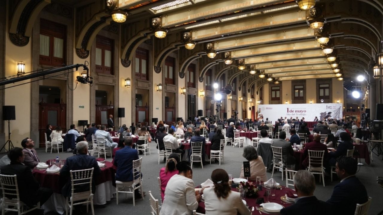 40 saatlik çalışma haftası kademeli olarak uygulanacak; “Bir gecede yapılamaz”: Sheinbaum