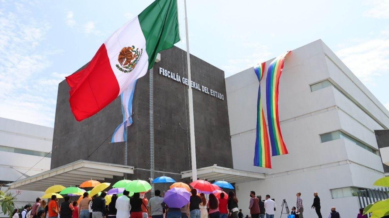 Videolar, Cuernavaca'da uyuşturucu ticaretine karşı iddia edilen büyük operasyonu çürütüyor