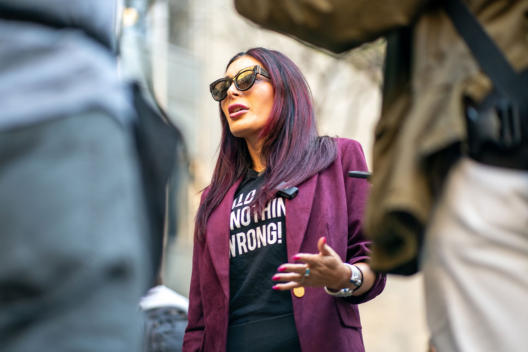 “Precedente peligroso”: un destacado demócrata afirma que la extremista Laura Loomer canceló su reunión informativa con la agencia de espionaje.
