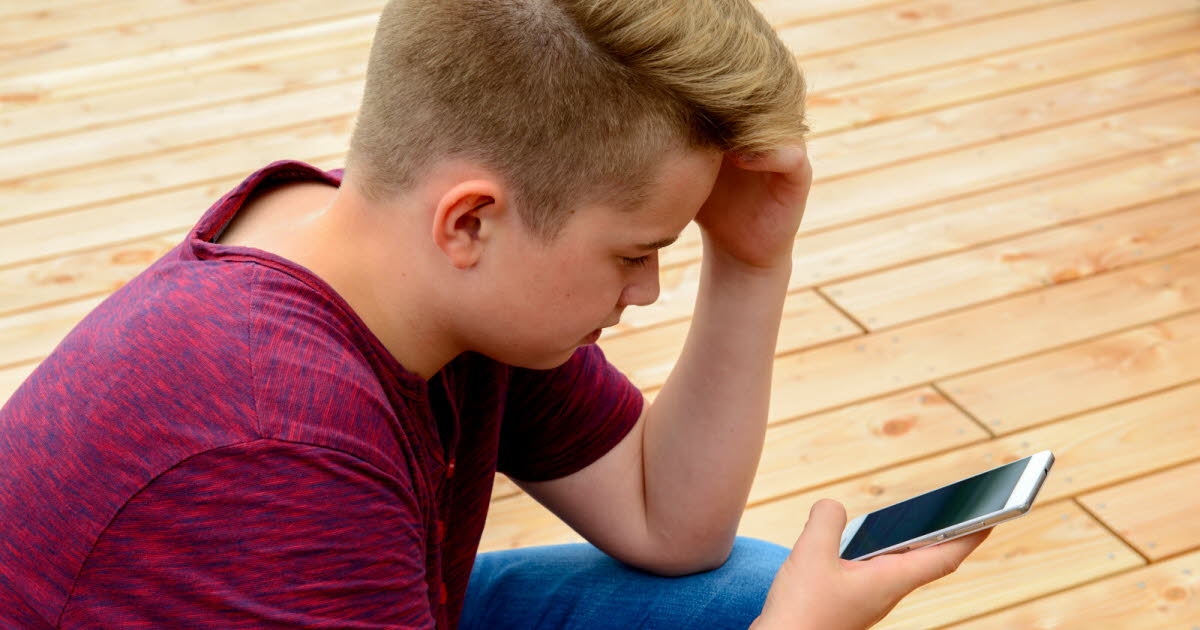 Salute. Quali sono le conseguenze dei social media sulla salute mentale degli adolescenti?