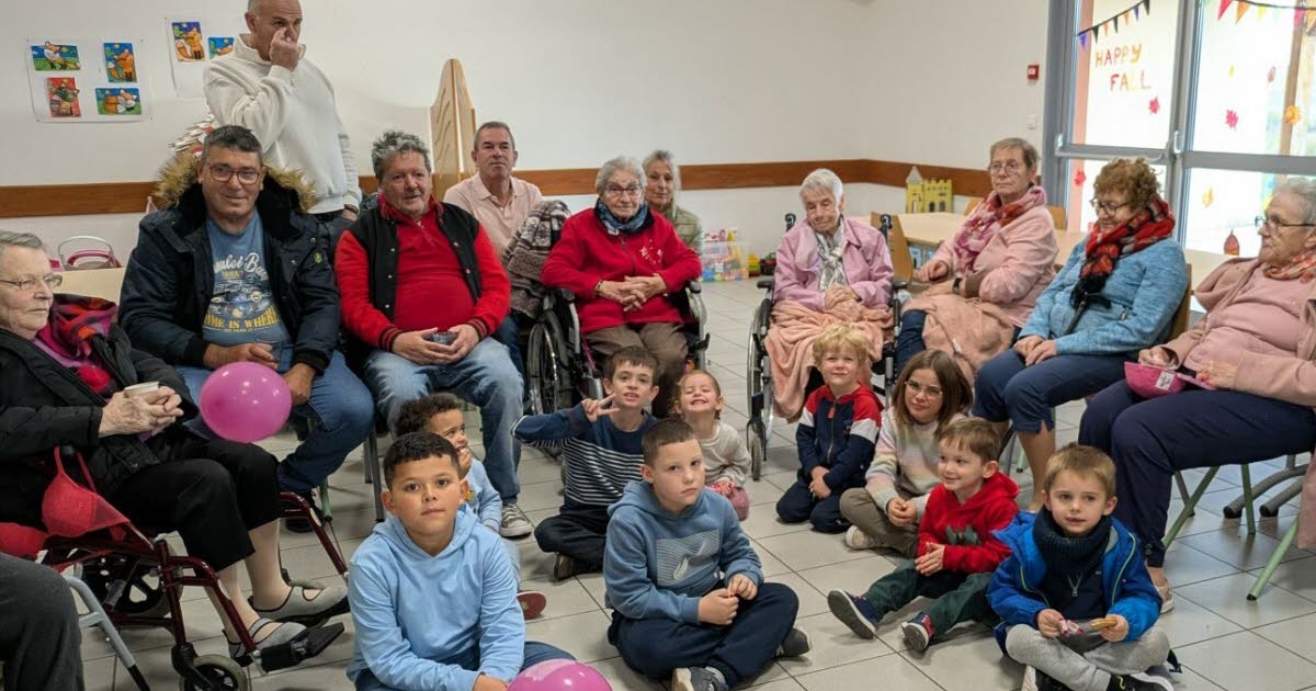 Souilly. Marche rose et rencontre intergénérationnelle