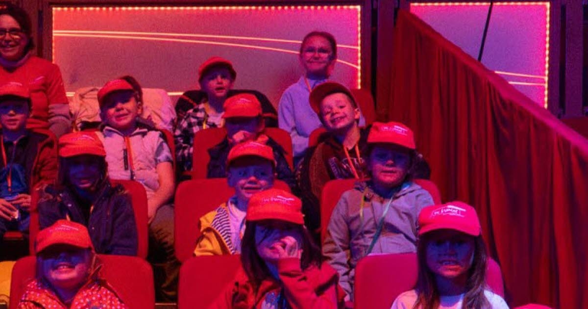 Gondreville. At the circus with the Francas