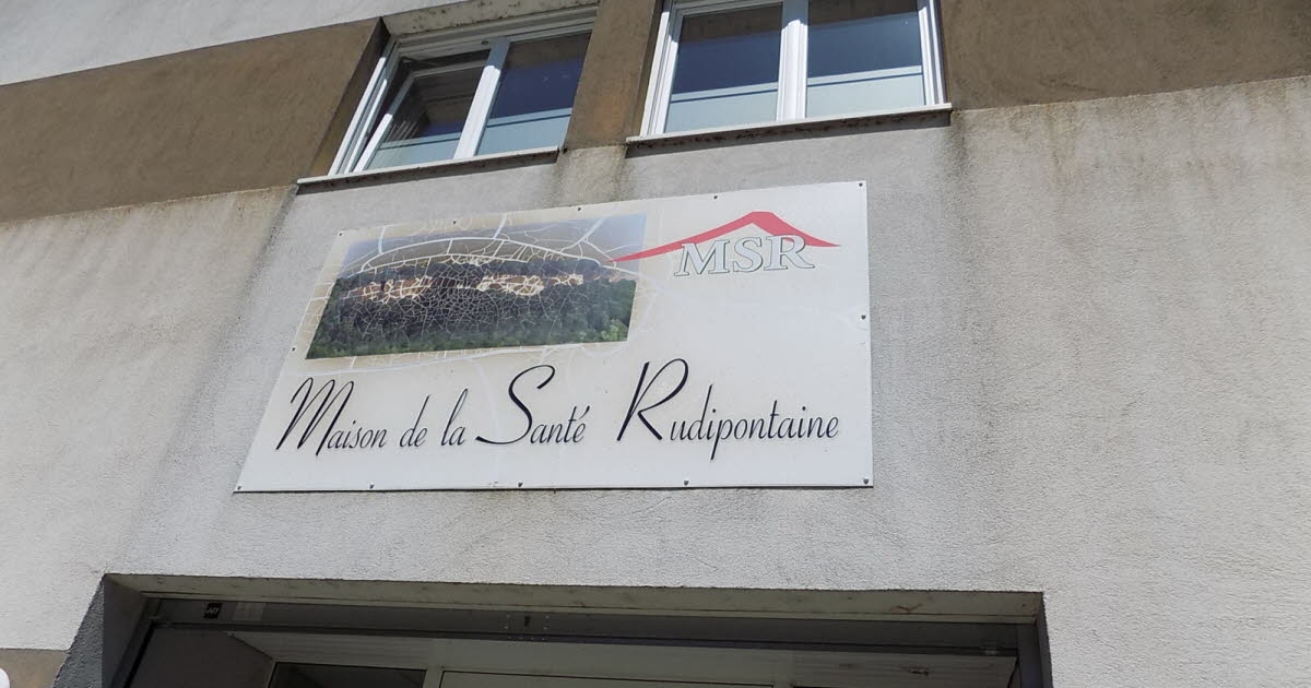 Pont-de-Roide-Vermondans. Two initiatives to prevent tobacco use and malnutrition at the Health Center