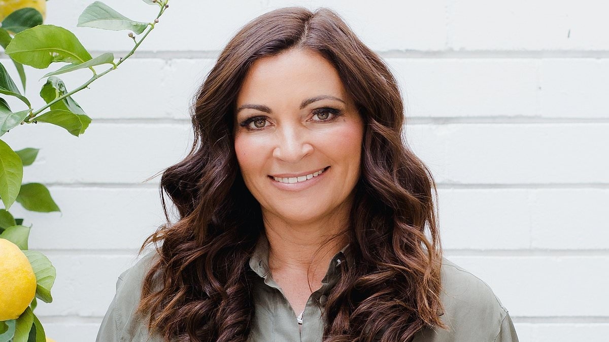 La fibromialgia me estaba consumiendo lentamente y los médicos no me servían de nada. Aquí les cuento cómo finalmente curé mi dolor crónico con una medicina ancestral y recuperé mi vida.