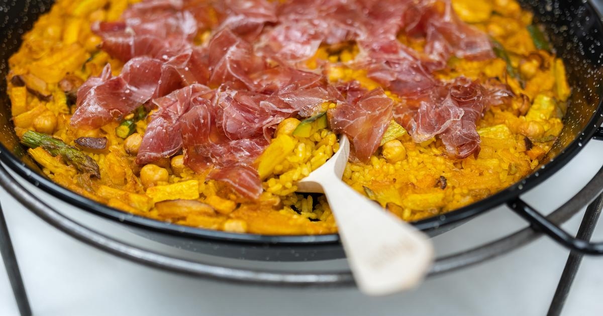 The 3 best places to eat authentic paella rice in Paris