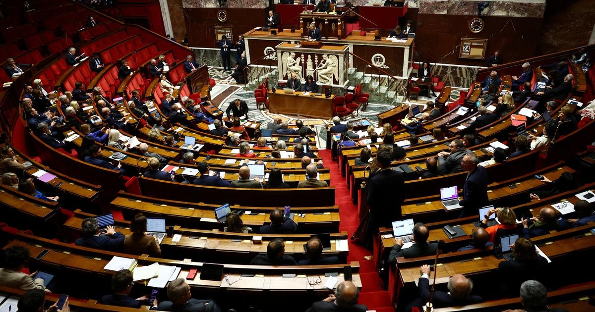 Members of Parliament adopt an amendment transforming the real estate wealth tax into a "tax on unproductive wealth"