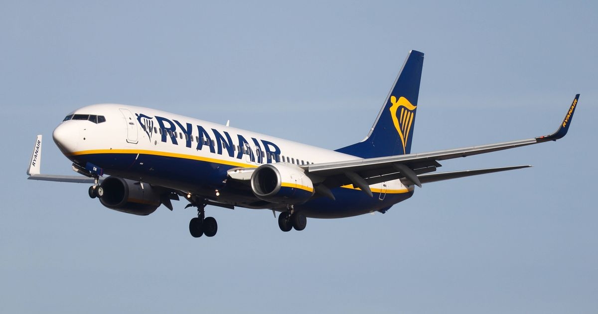 Compras no aeroporto são proibidas na Ryanair e na Jet2, mas não na TUI ou na easyJet.