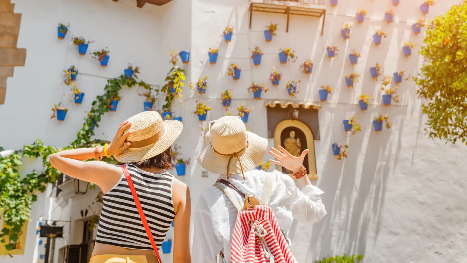 Hiszpańska destynacja turystyczna, którą „Mirror” poleca odwiedzić, ponieważ jest „jedną z najbardziej słonecznych w Europie”