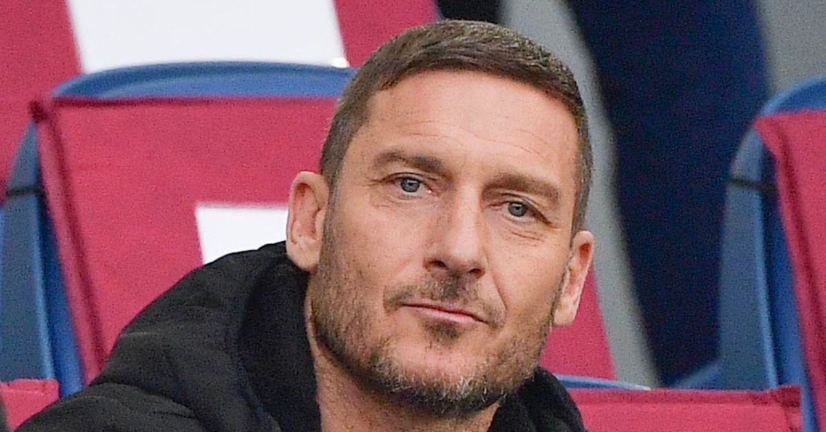 Totti: „Mam nadzieję, że włoscy piłkarze będą tak samo zjednoczeni z Gattuso, jak byliśmy z Lippim w 2006 roku”.