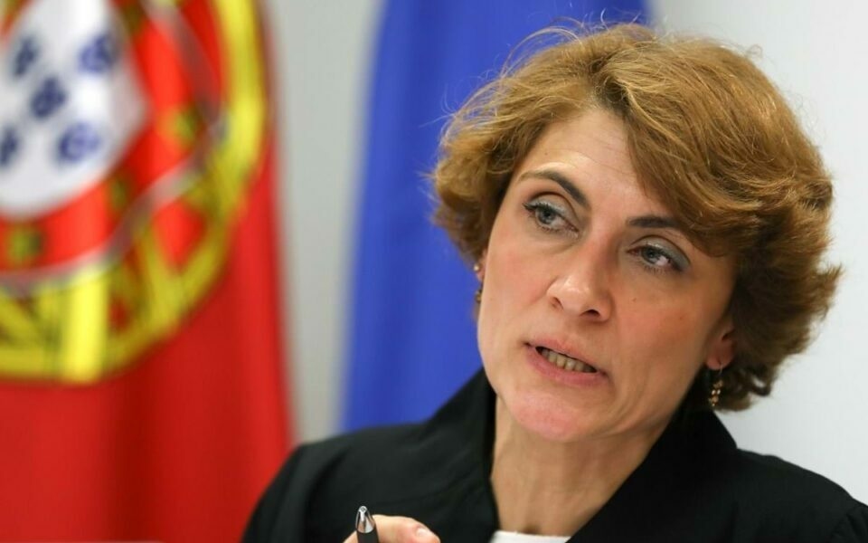 Sağlıkta "ciddi verimsizlikler": CFP, hükümetin vaatlerinde "tutarlı olması gerektiğini" savunuyor.