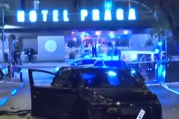 La Policía Nacional investiga un posible secuestro tras varios disparos frente al Hotel Praga de Madrid