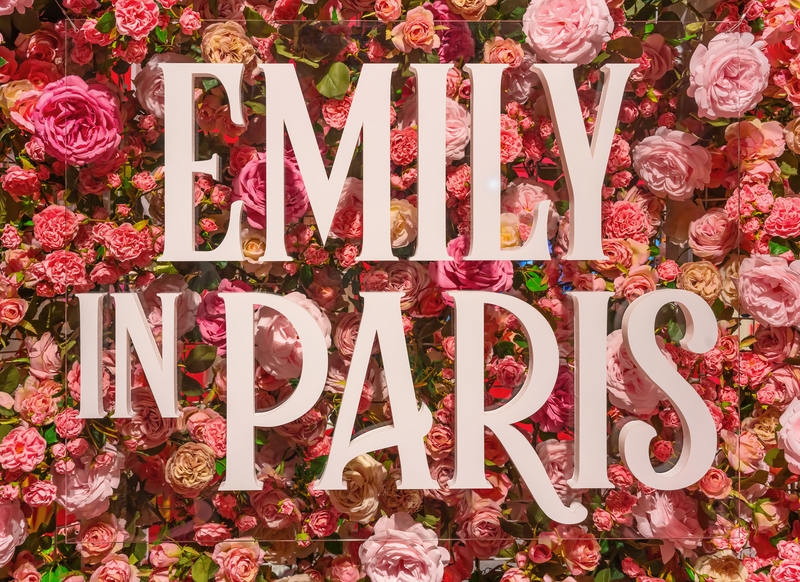 'Emily in Paris' uitgenodigd naar Lissabon