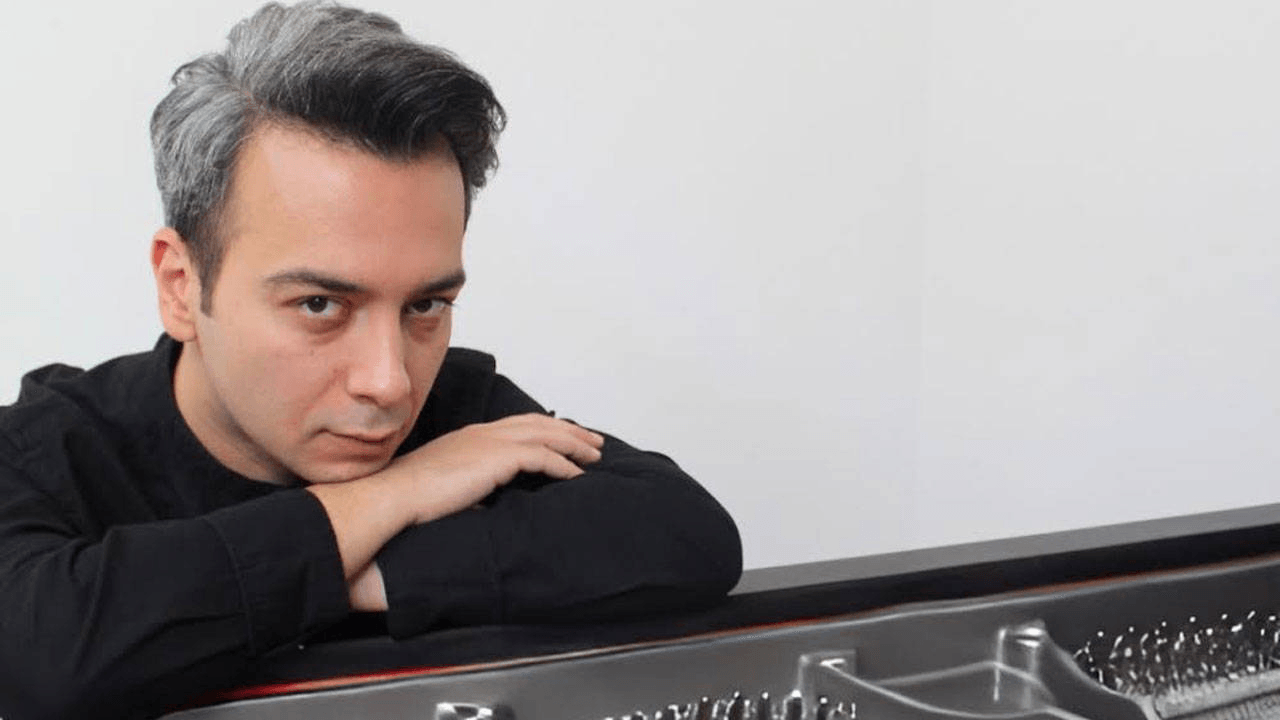 Il pianista Dengin Ceyhan inizia il suo tour "Echoes of Anatolia"