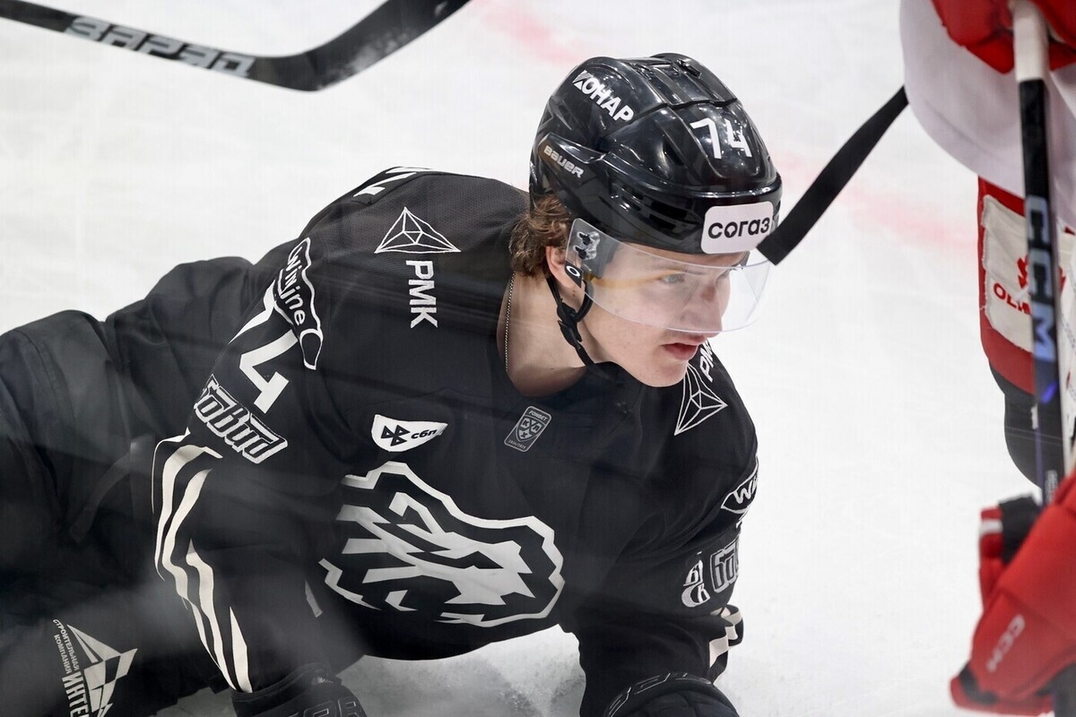 Die KHL kürte Traktor und Metallurg zu den besten Leistungen des Monats.