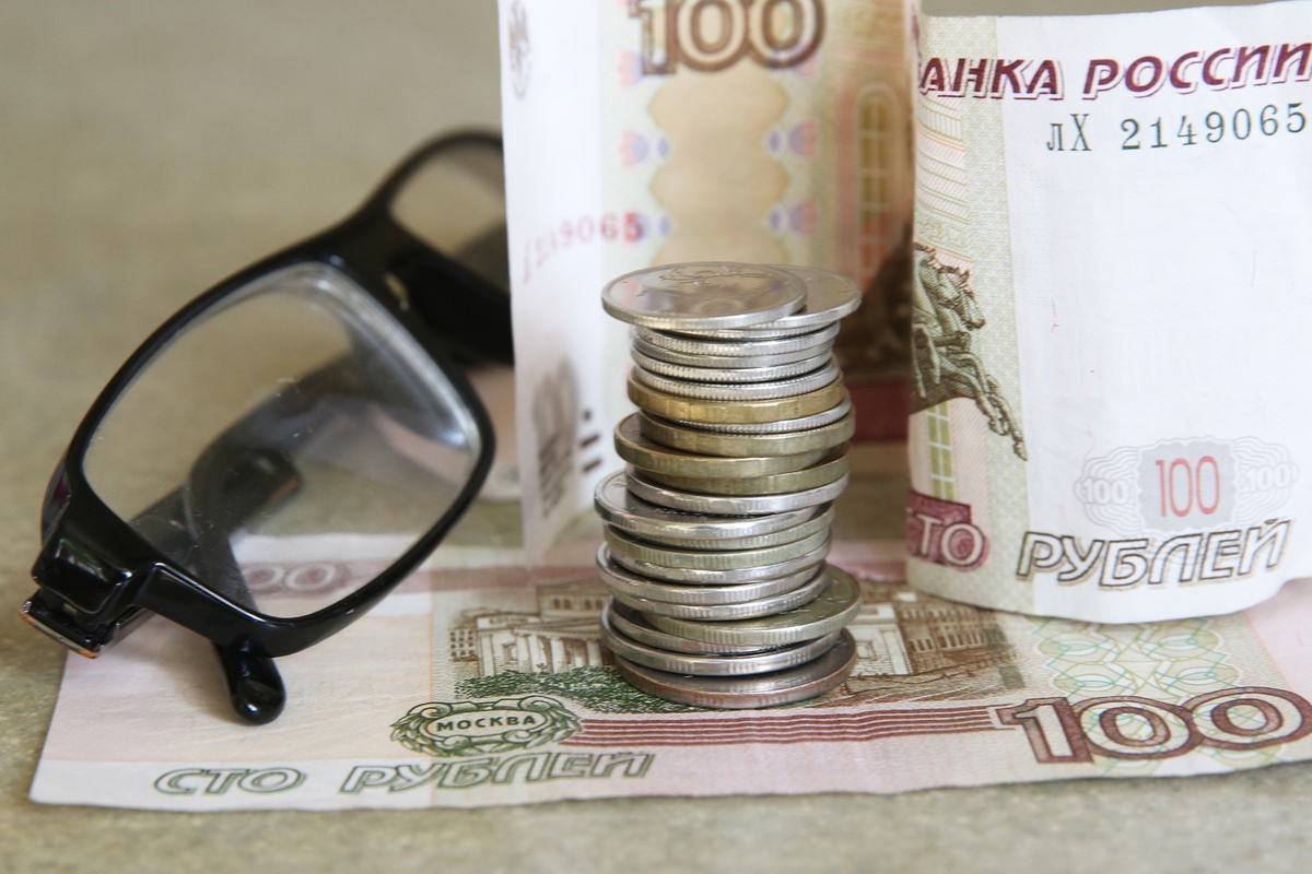 Стала известна сумма средней пенсии в России