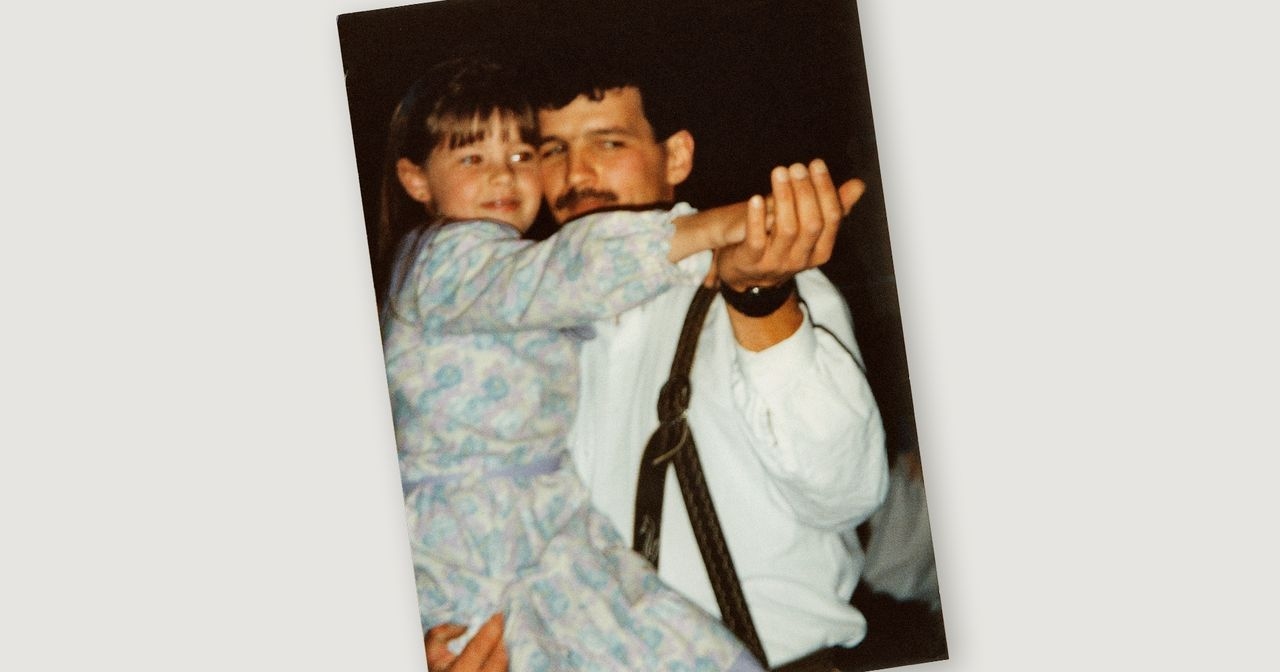 Когда заболел мой отец, заболели мы все.