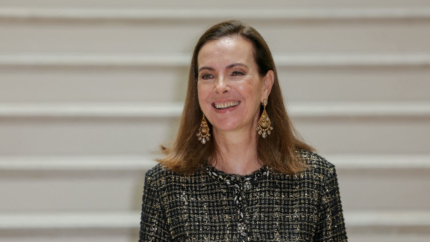 La Scala'nın haberine göre, Paris'te sahnede rahatsızlanan oyuncu Carole Bouquet, perşembe akşamı yeniden sahneye çıkacak.