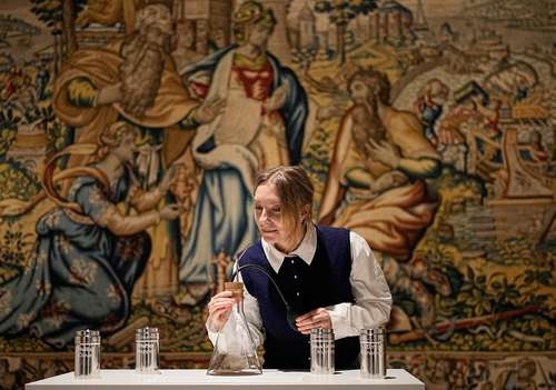 Koku duyunuzla zamanda yolculuğa davet ediyorlar sizi.