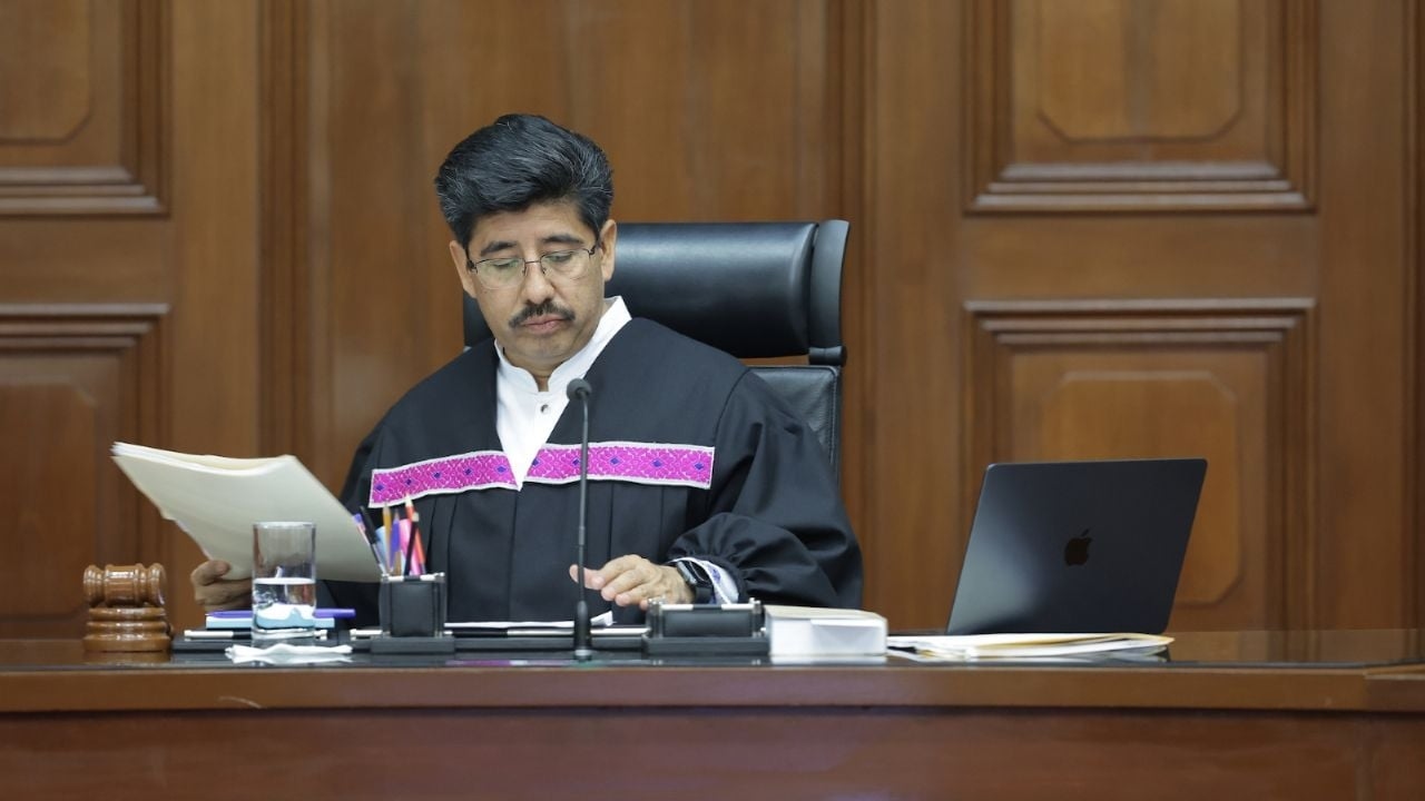 Hugo Aguilar's first attempt to review the previous Court's rulings is rejected