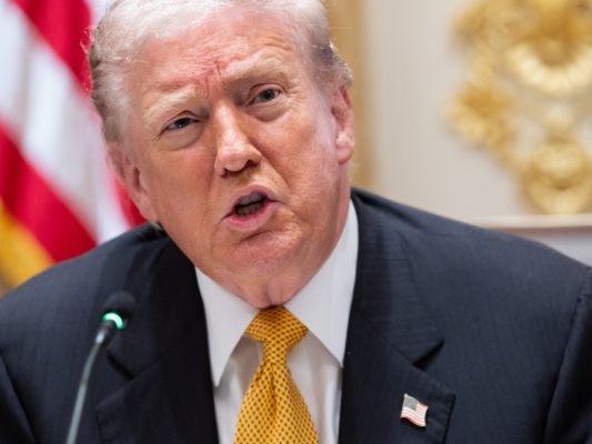 Trump: Nenhum representante do governo dos EUA estará presente na cúpula do G20.